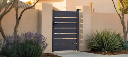 Cancello pedonale in alluminio